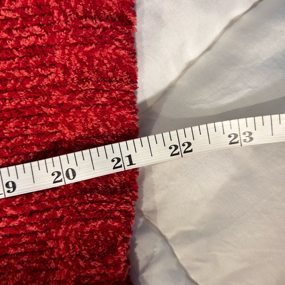 ❗️SOLD❗️Papagallo Crewneck Button Down Chenille Cardigan - Picture 6 of 6